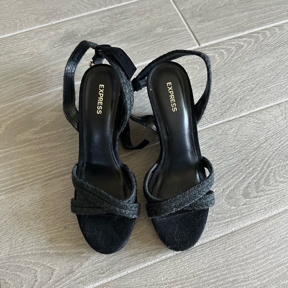 🍁Express black rope wedges - Picture 2 of 6